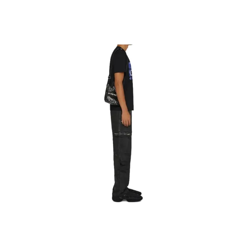 Givenchy 4G Logo Slim T shirt-9