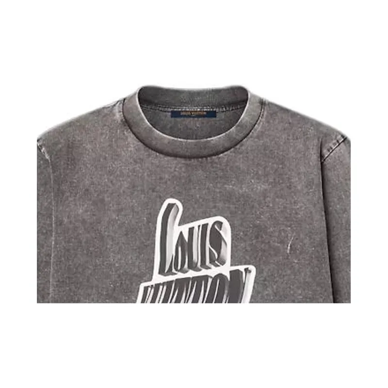 LOUIS VUITTON Graphic Lv Signature T Shirt-3