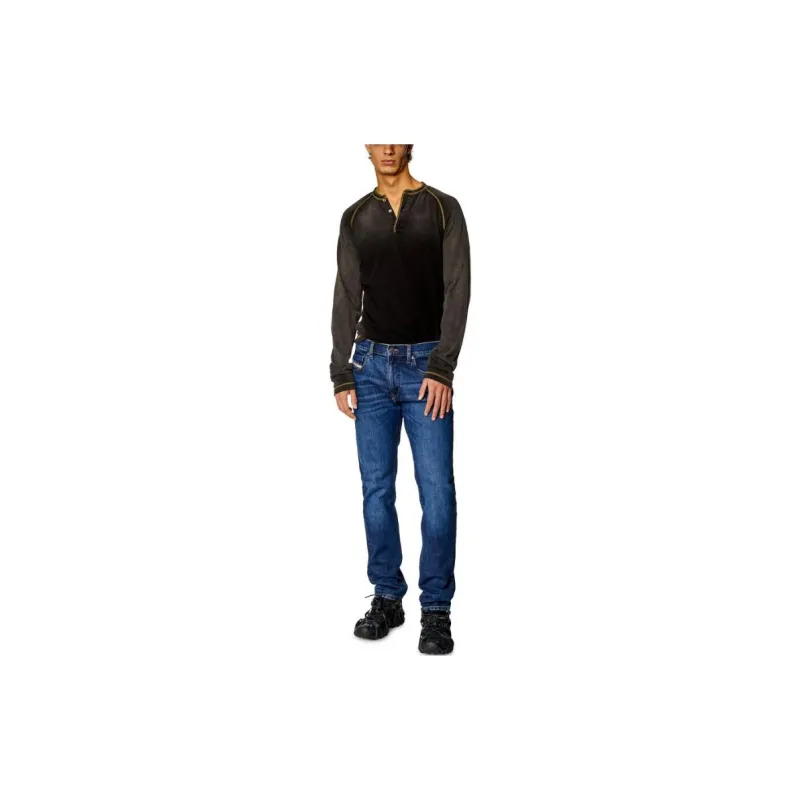 DIESEL D Strukt 2019 Logo Patch Slim Cut Jeans-2