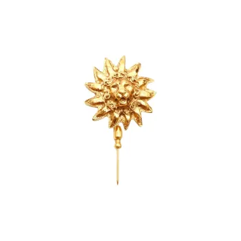 CHANEL 1970 1980 Plated Lion Head Pin Brooch Costume Brooch