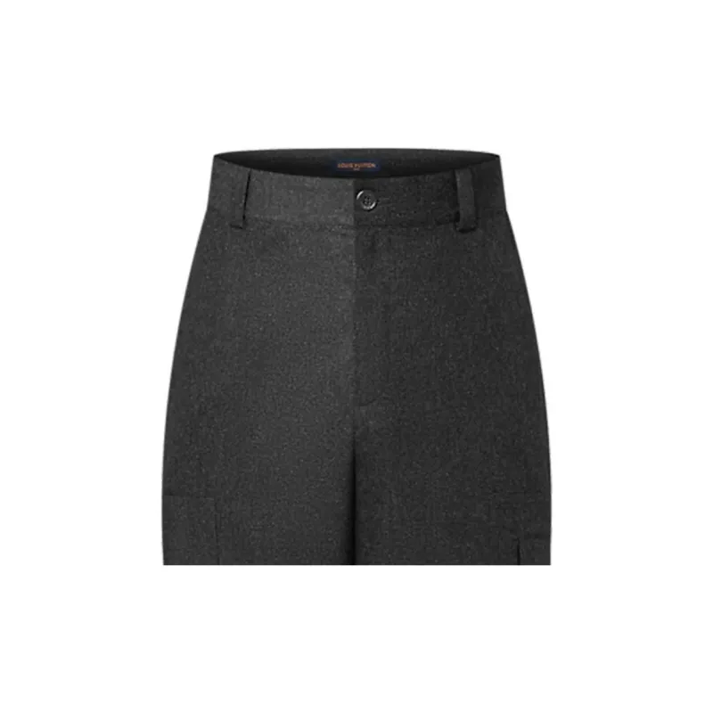 LOUIS VUITTON 1AFBWI Technical Cargo Pants-6