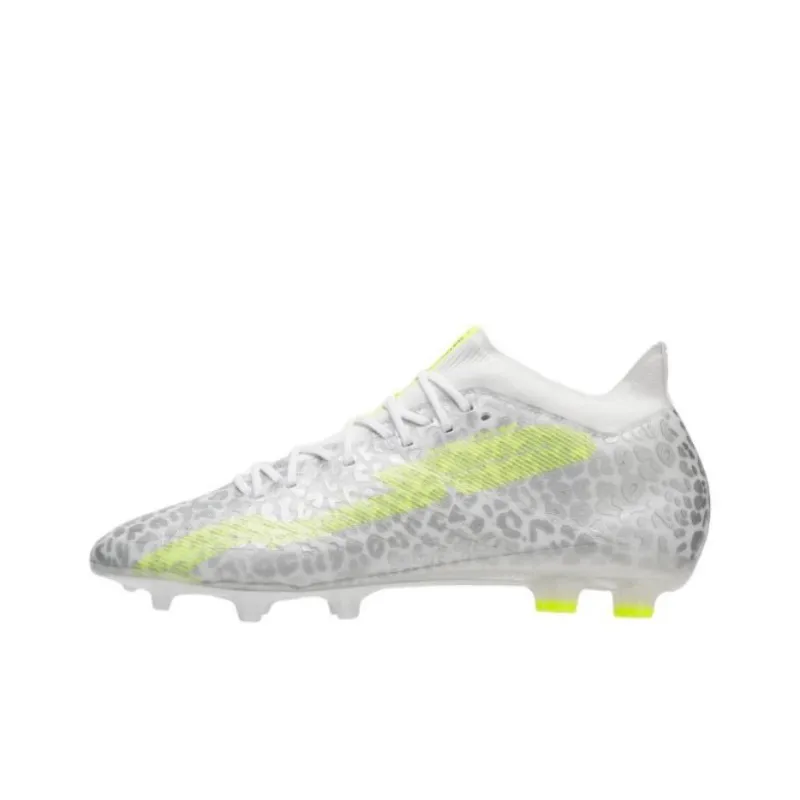 DECATHLON Wear resistant And Lightweight Soccer Shoes Men's White-0