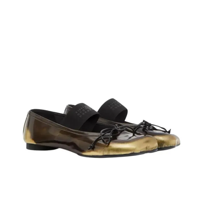 MM6 Maison Margiela Casual Single Shoes Women's Black Gold-2