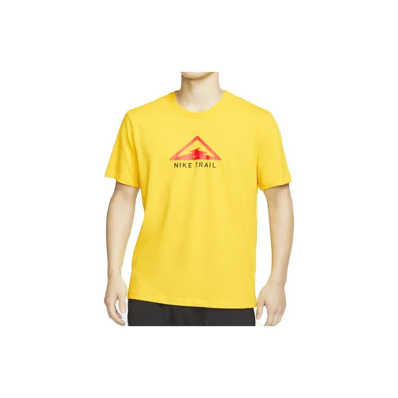 Nike Set in Sleeve T Shirt Men's Yellow-2