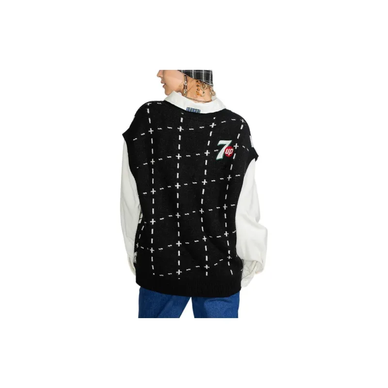 Lee Vests Unisex Black-3