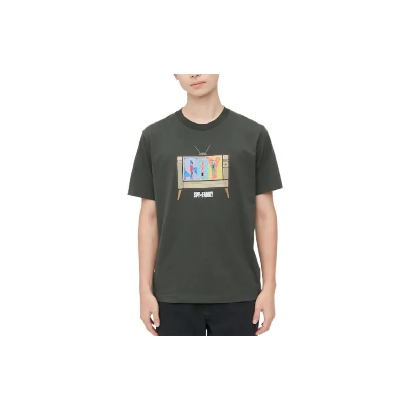 UNIQLO FW22 T Shirt Unisex Army Green-1