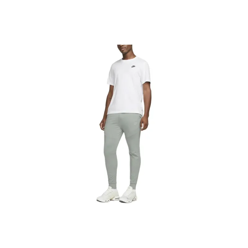 Nike Sportswear Tech Fleece Lightweight Men's Slim-Fit Jogger Sweatpants-2