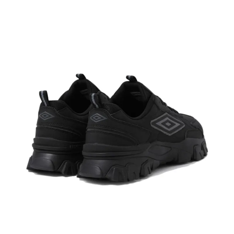 Umbro Anti Slip Wear Resistant Low Top Casual Shoes Unisex Black-2