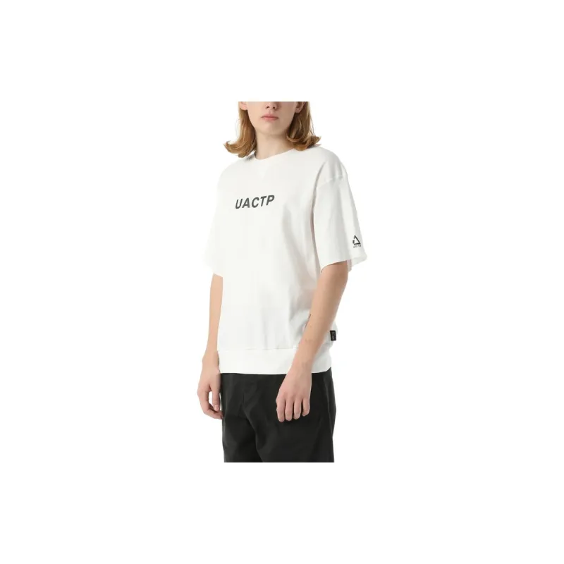 UNDEFEATED FW21 Straight T-Shirt Unisex-1