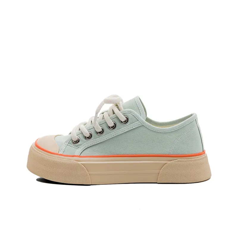 Warrior Wear resistant, Lightweight, Breathable, And Non slip. Low Top Canvas Shoes Women's Light Green-0