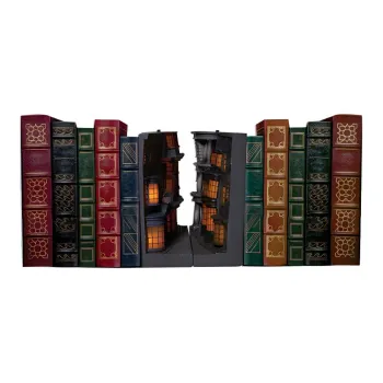 ENESCO Harry Potter Characters Diagon Alley Is Lit Up. Trend Based Products 18.4cm