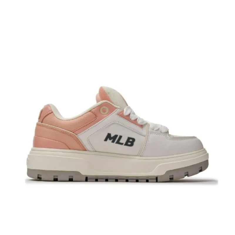 MLB New York Yankees Slip Resistant Low Top Skateboard Shoes Women's White Pink-1