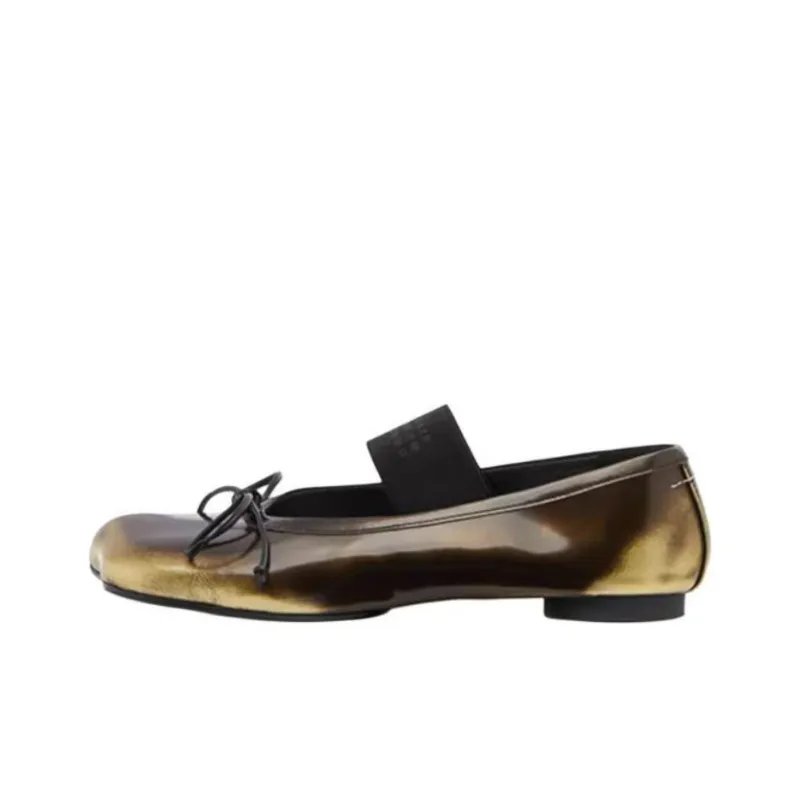 MM6 Maison Margiela Casual Single Shoes Women's Black Gold-0