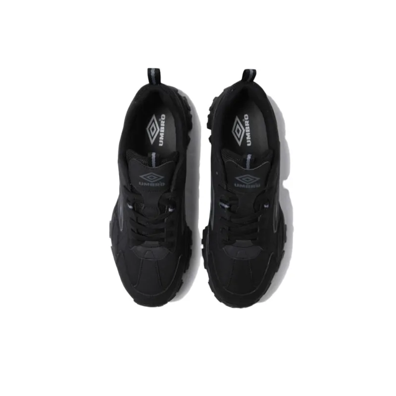 Umbro Anti Slip Wear Resistant Low Top Casual Shoes Unisex Black-3