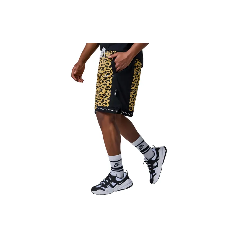 Nike Casual Shorts Men Wheat Gold-6