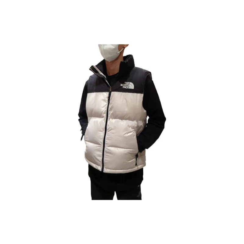 THE NORTH FACE 1996 Retro Nuptse Puffer Gilet-3