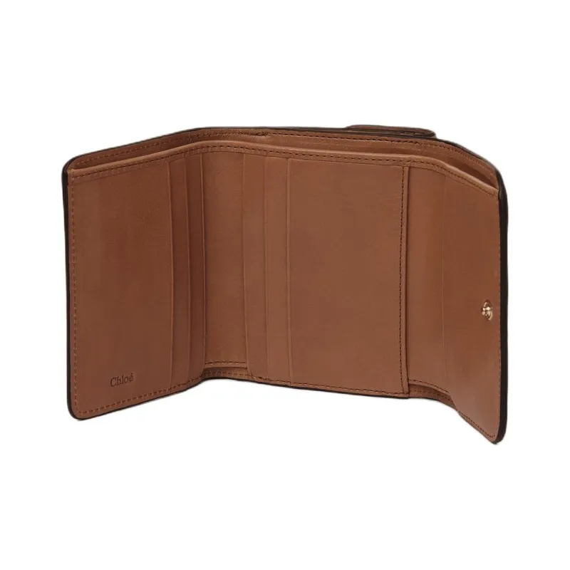 Chloe Shiny Leather Wallet Trumpets Women's Clay Brown-3