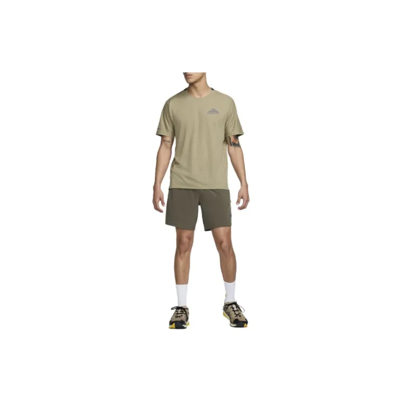Nike Trail Solar Chase Men's Dri-FIT Short-Sleeve Running Top-1