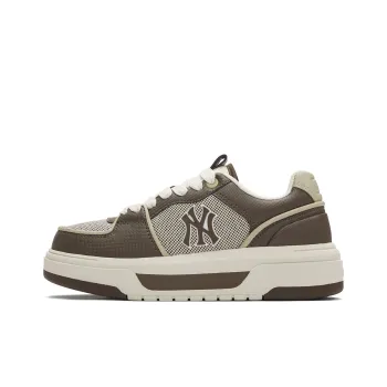 MLB New York Yankees Anti Slip Wear Resistant Low Top Skateboard Shoes Unisex Brown