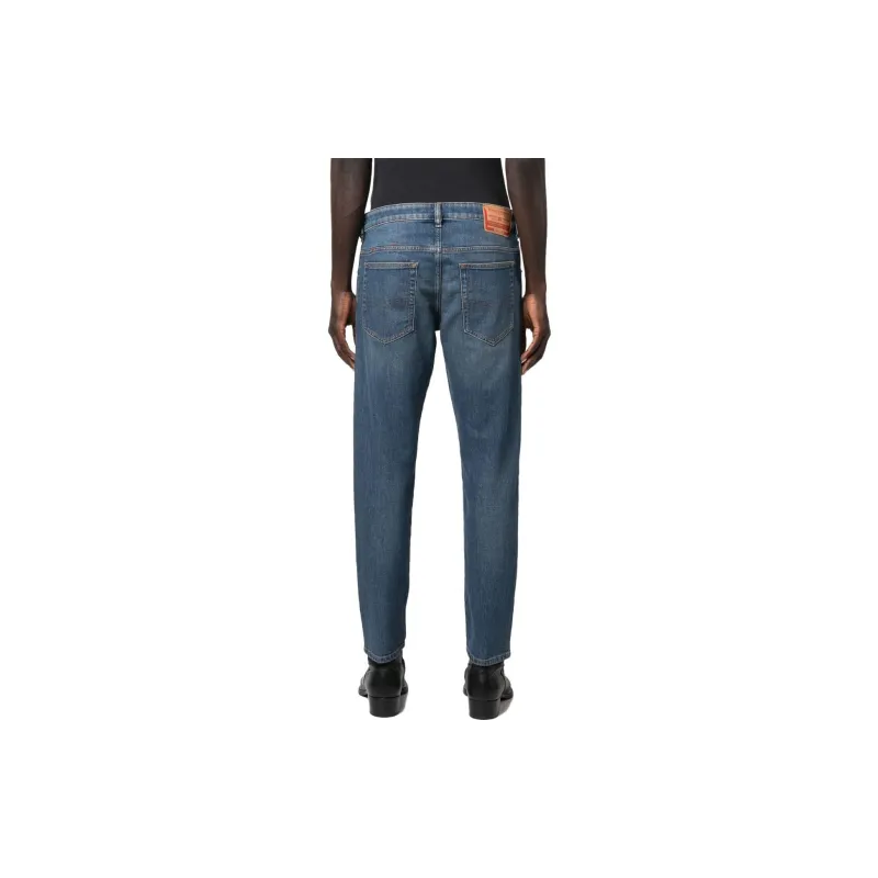 DIESEL D-Yennox Tapered Jeans-2
