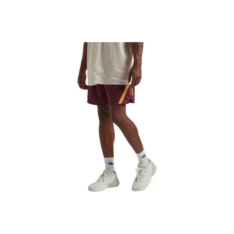 Adidas Casual Shorts Men Dark Red-3