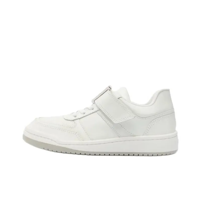 Schutz Low-Top Skateboard Shoes Women's White-0