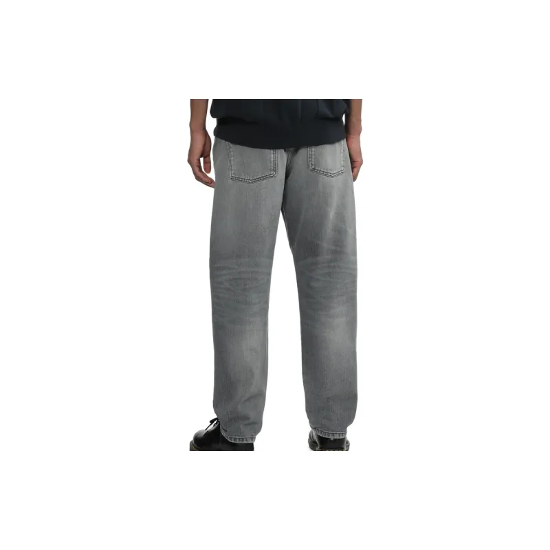 Carhartt WIP Newel Relaxed Tapered Jeans-8