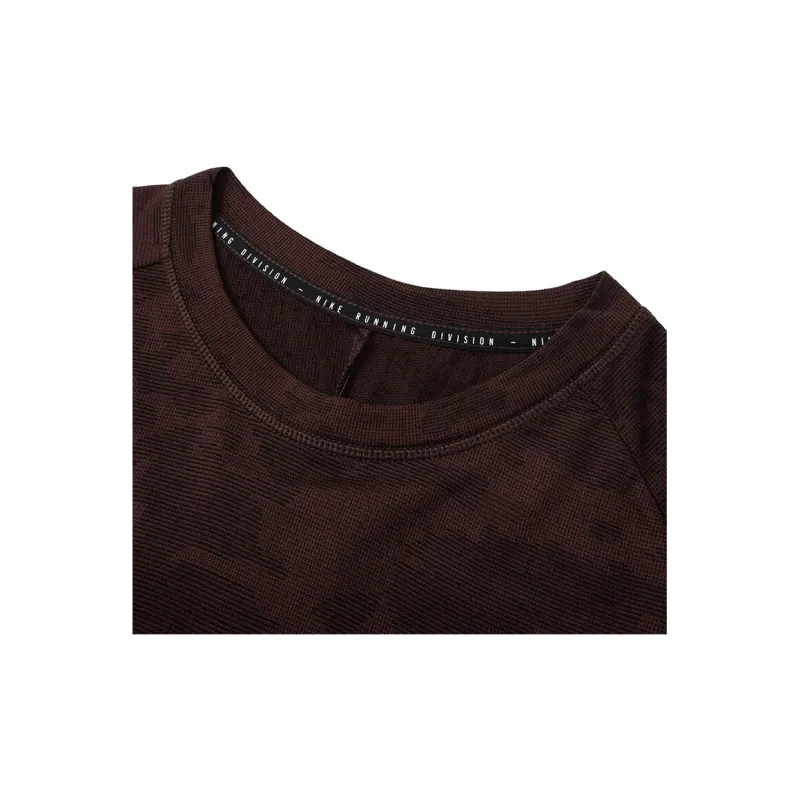 Nike Long Sleeved T Shirts Men's Dark Brown-6