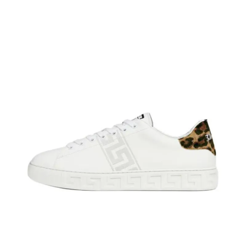 FANSIZHE Low Top Skateboard Shoes Men's White-0