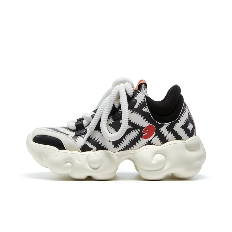 U.IN Painted Travel Cloud Collection Low Top Chunky Sneakers Women's-0