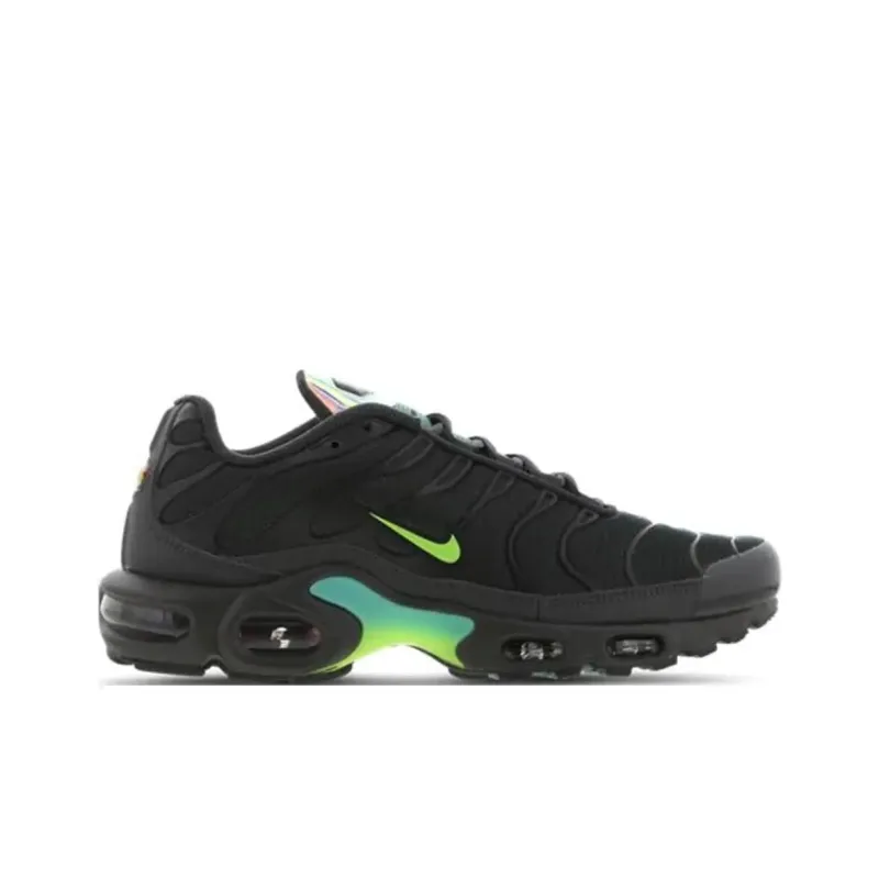 Nike Air Max Plus Ghost Green-1
