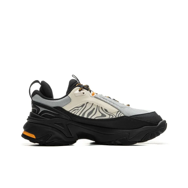 LiNing CF Su Chi 3 Anti-Slip Wear-Resistant Low-Top Trekking Shoes Men's Black Gray-1