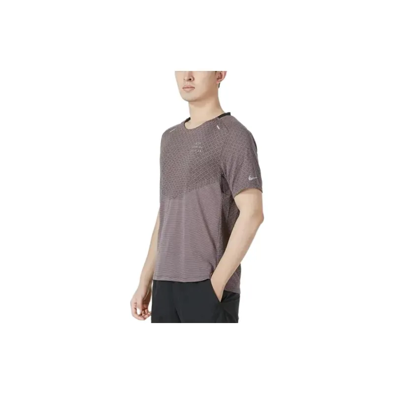 Nike T Shirts Men Brown-3