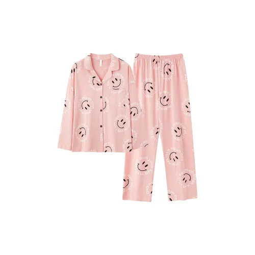 Huggy Kissy Women's Pajama Sets