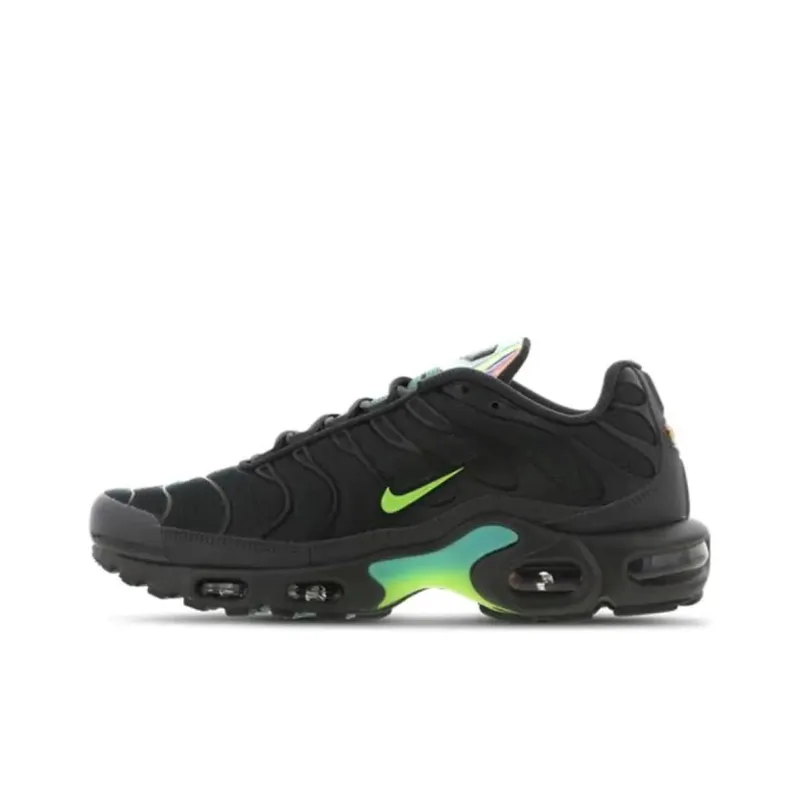 Nike Air Max Plus Ghost Green-0
