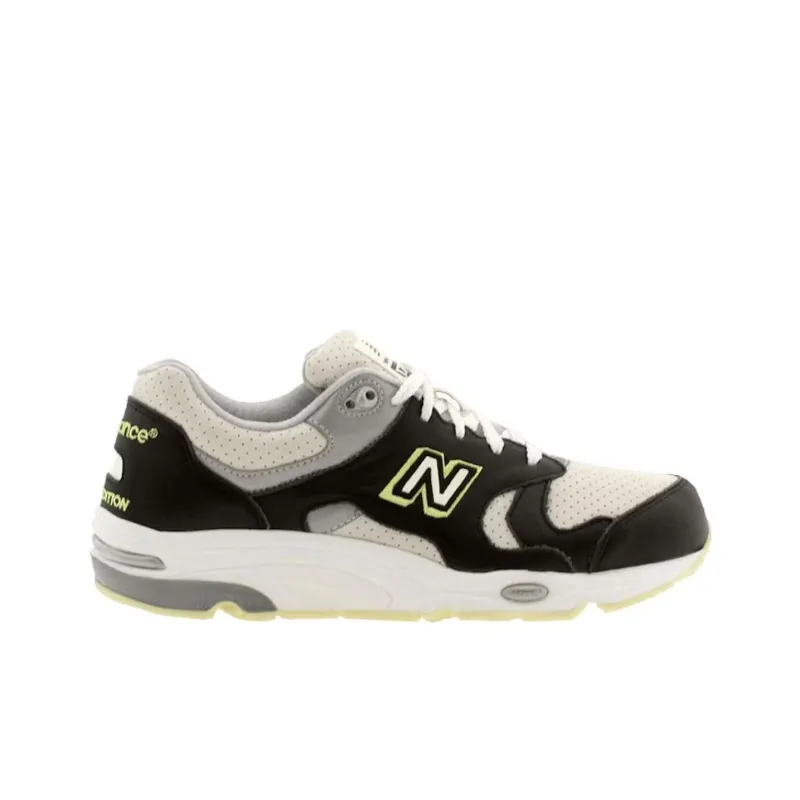New Balance 1700 Barneys New York Black White-1
