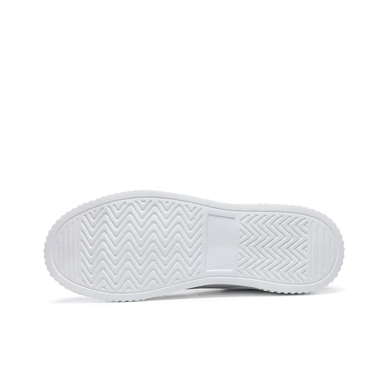 NMR Lightweight And Water-Resistant Low-Top Skateboard Shoes Unisex-14