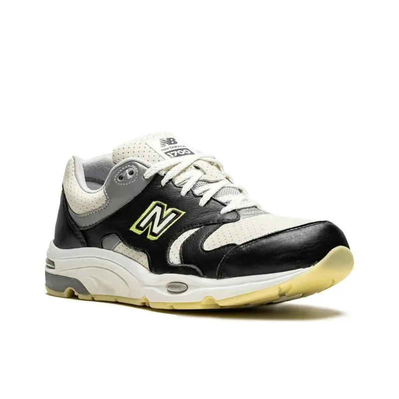 New Balance 1700 Barneys New York Black White-2