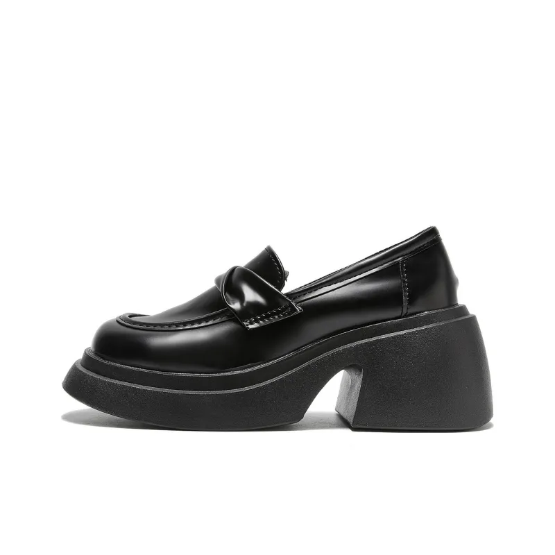Little Red Man Loafers Women's Ecru/Black-8