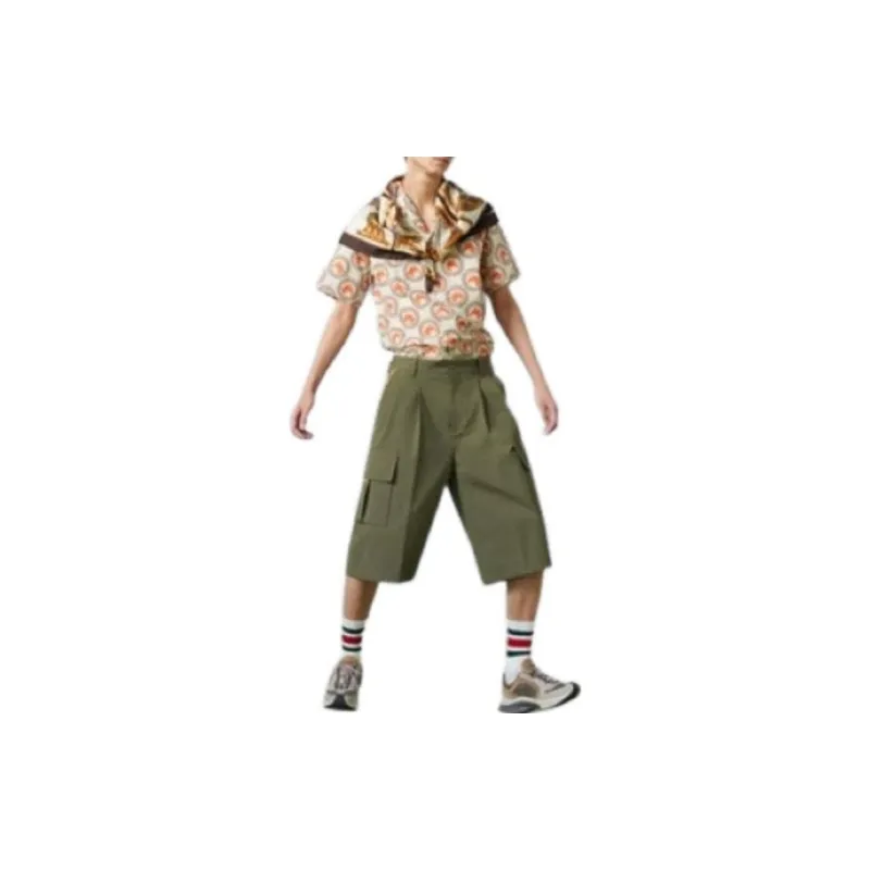 GUCCI Logo Detailed Cargo Shorts-4