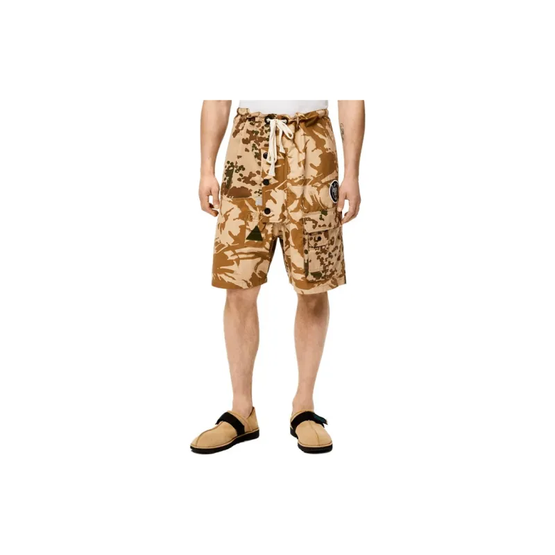 LOEWE Cargo Shorts Men Khaki-2
