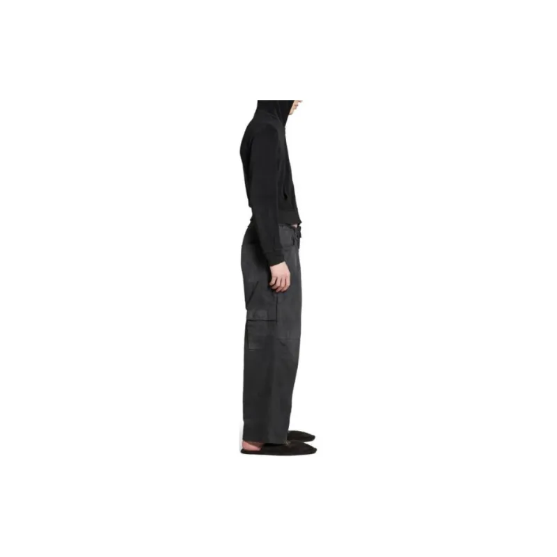 Balenciaga Cropped Cargo Pants-3