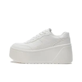 ZARA Low Top Skateboard Shoes Women's White