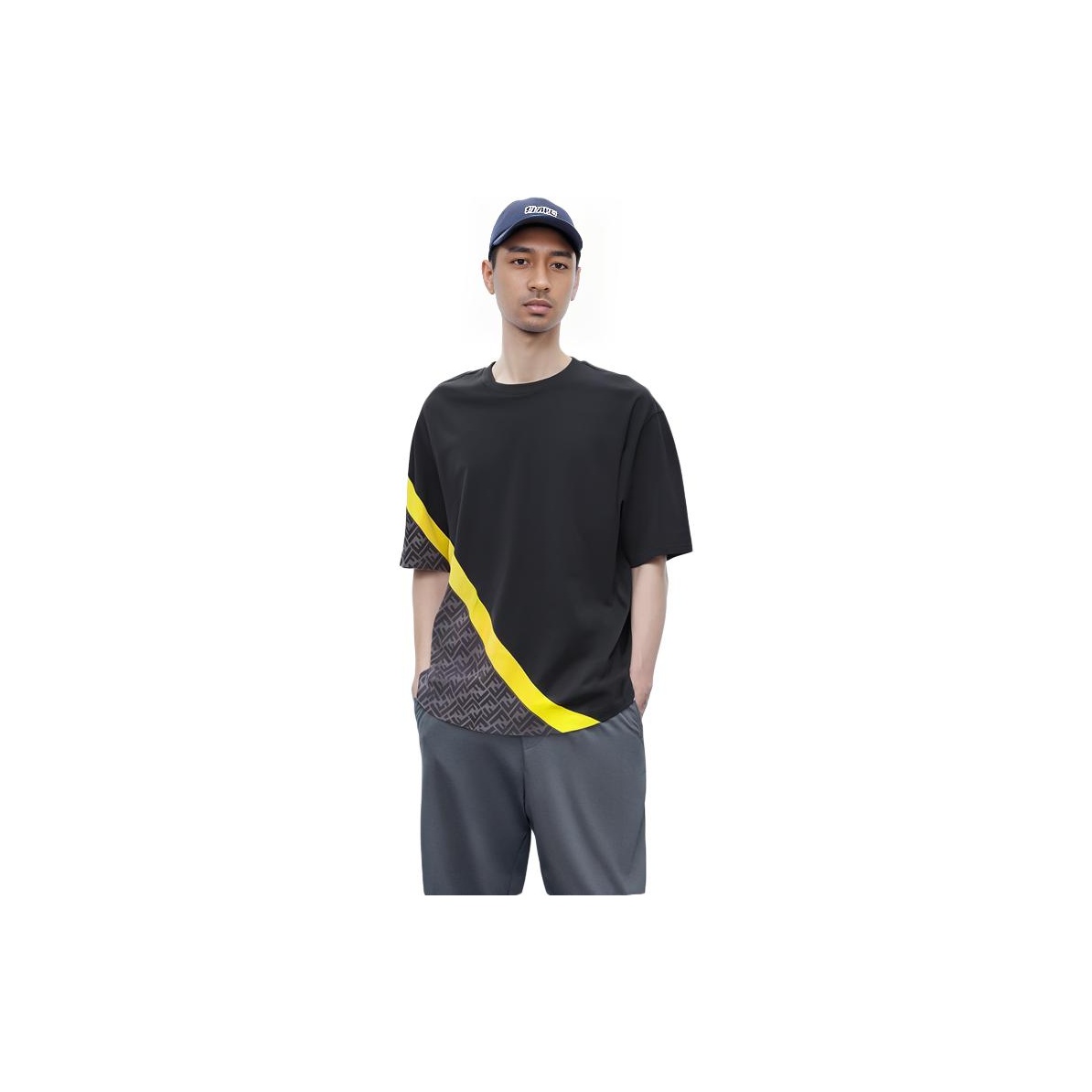 FENDI T-Shirt - POIZON
