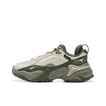LiNing CF Su Chi 3 Cushioning, Slip Resistant, And Abrasion Resistant Low Top Hiking Shoes Women's Beige Green