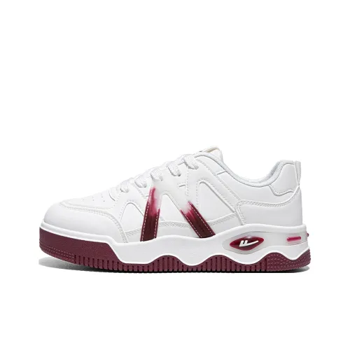 WARRIOR Candy Cube Series Skateboard Shoes Women's Low-Top Burgundy