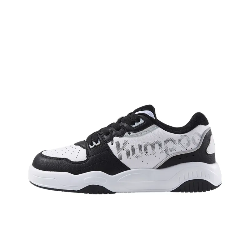 KUMPOO Wear Resistant Breathable Supportive Lightweight Rebound Low Top Badminton Shoes Unisex Black White-1