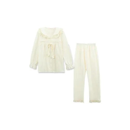 Sleeping Beauty Pajama Set Women's Apricot