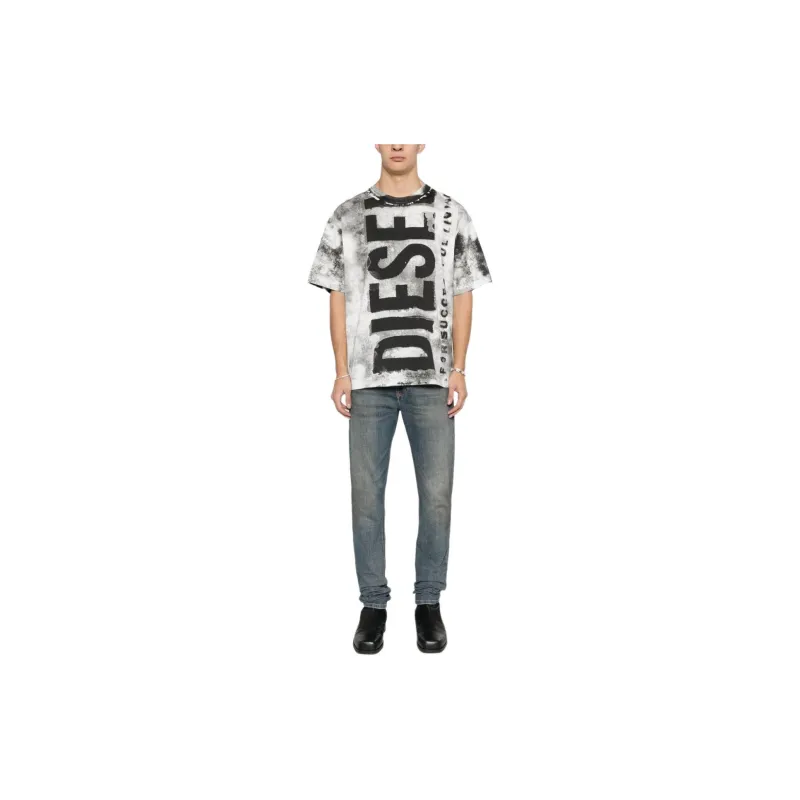 DIESEL 1979 Sleenker Skinny Jeans-2