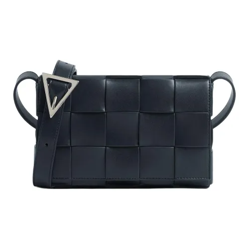 Bottega Veneta Cow Leather Shoulder Bag Crossbody Bag Men's Shadow Gray & Silver